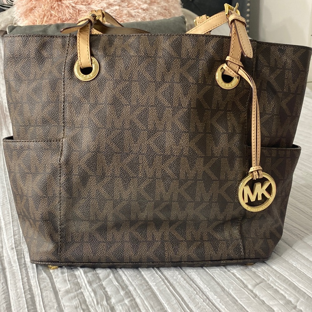 MK Logo shoulder purse (Tote bag)